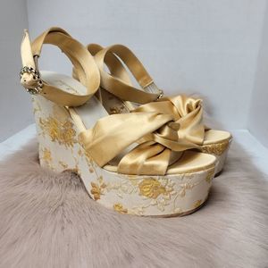 Something Bleu Serena Floral Metallic Wedge Women's Shoes Size 8